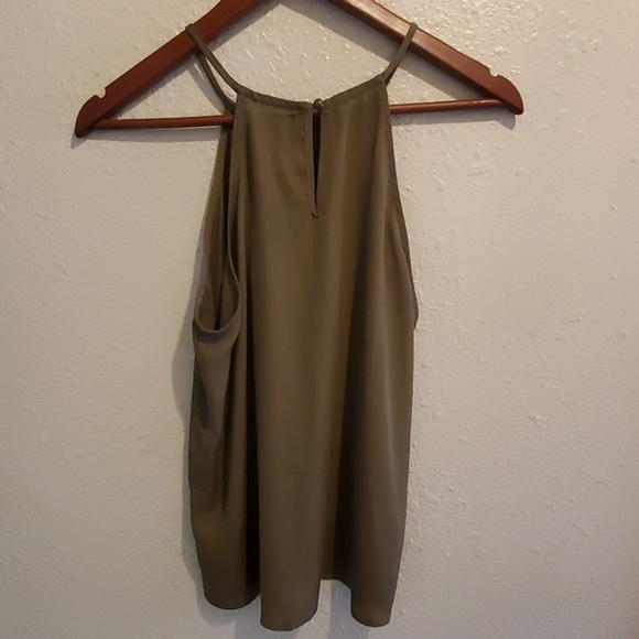 Olive high neck chiffon tank - Picture 3 of 4